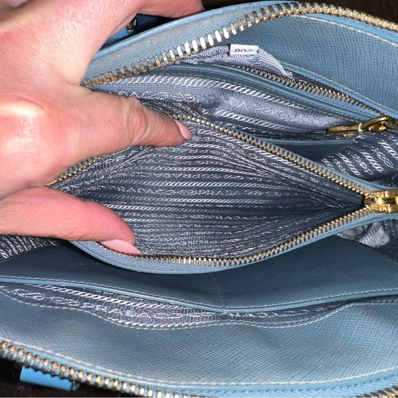 PRADA Logo Blue Saffiano Leather Tote Bag w/ auth cert - Picture 5 of 14